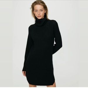 Aritzia Wilfred Free 100% merino wool Bianca dress. 🖤